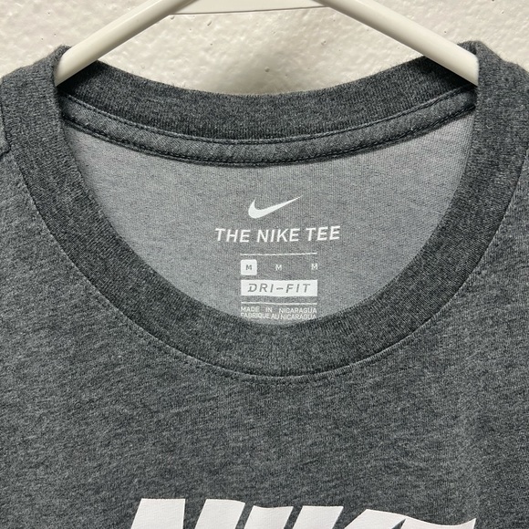 Nike Ace logo Dri-fit T shirt size Medium gray - Picture 5 of 5